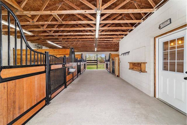 5930 W KNOXVILLE LANE, Dunnellon, FL 34433