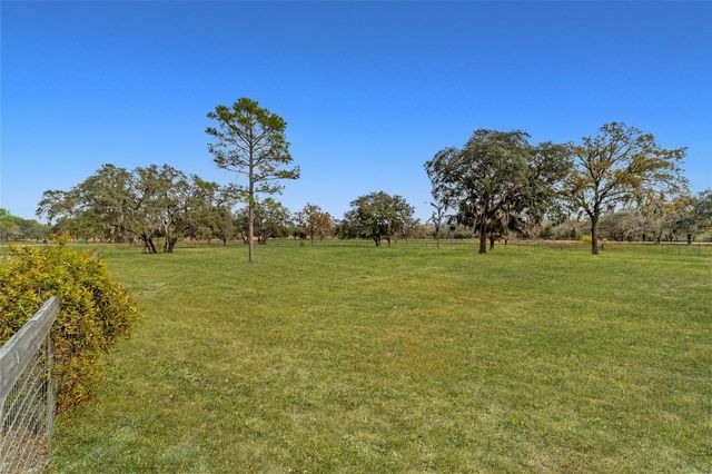 5930 W KNOXVILLE LANE, Dunnellon, FL 34433