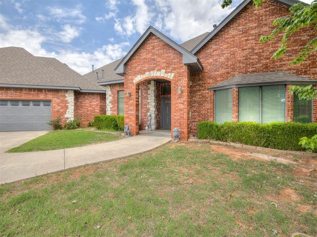 2405 SW 111th Street, Oklahoma City, OK 73170