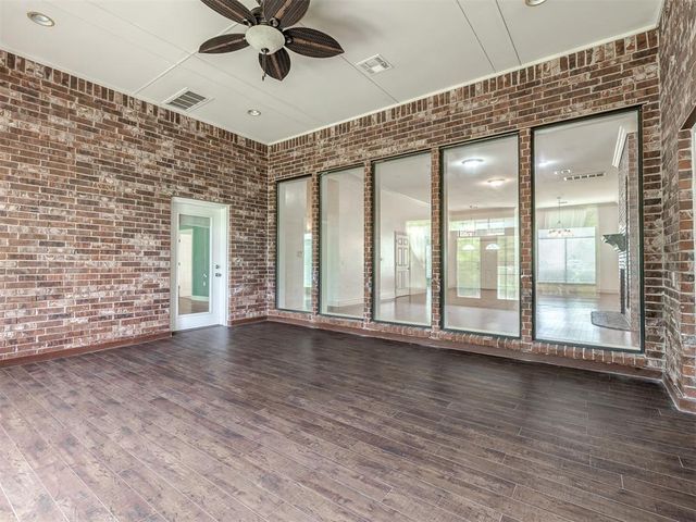 2405 SW 111th Street, Oklahoma City, OK 73170
