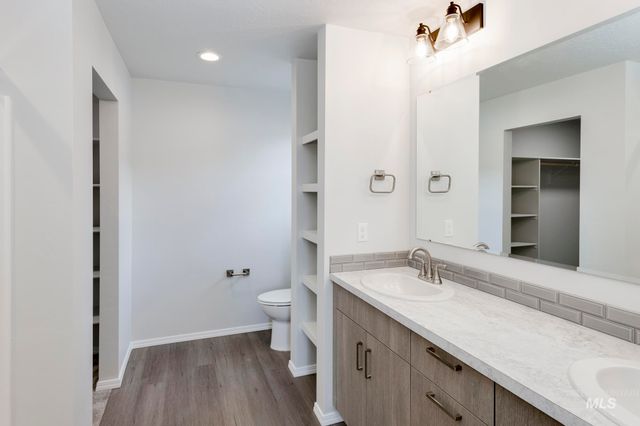 7354 S Menzingers Ave, Meridian, ID 83642