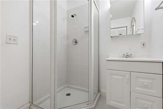 725 Dahlia Lane, Vero Beach, FL 32963