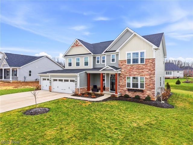 1404 Southbrook Circle NE, Canton, OH 44721