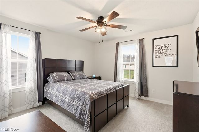 1404 Southbrook Circle NE, Canton, OH 44721