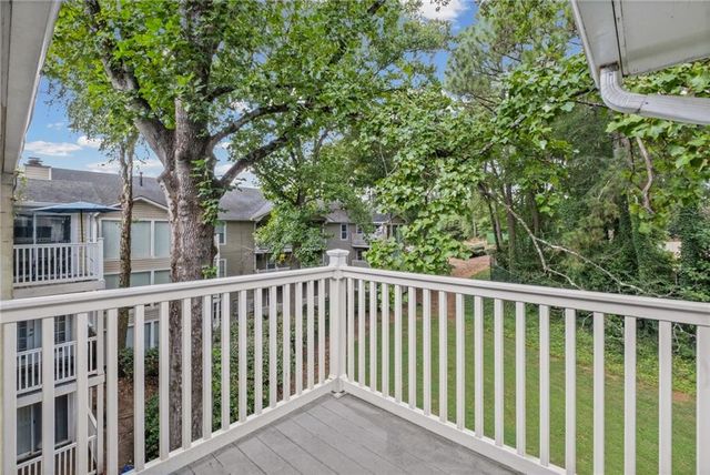 209 Augusta Drive SE, Marietta, GA 30067
