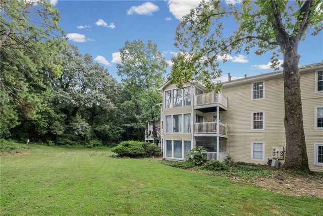 209 Augusta Drive SE, Marietta, GA 30067