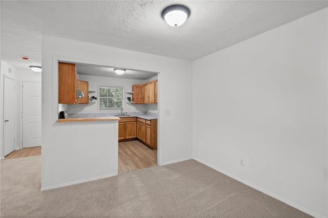 209 Augusta Drive SE, Marietta, GA 30067