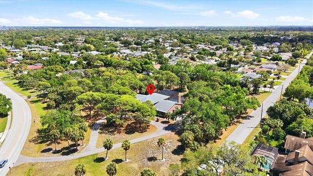 8221 DESOTO MEMORIAL HIGHWAY, Bradenton, FL 34209