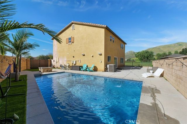 3229 Quarry Drive, Jurupa Valley, CA 92509