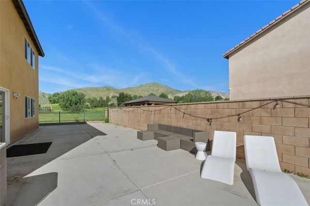 3229 Quarry Drive, Jurupa Valley, CA 92509