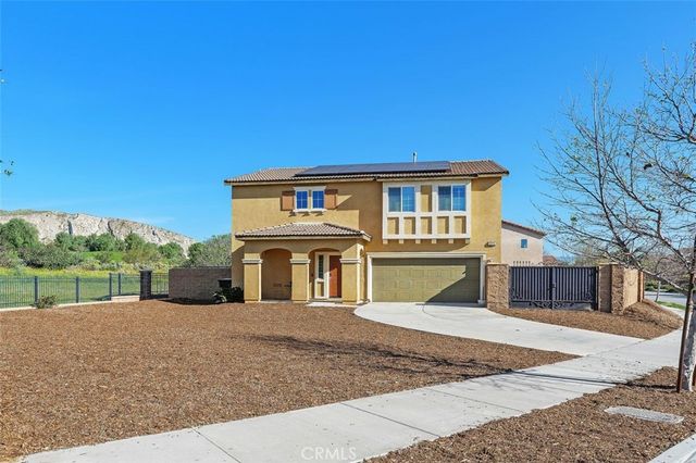 3229 Quarry Drive, Jurupa Valley, CA 92509