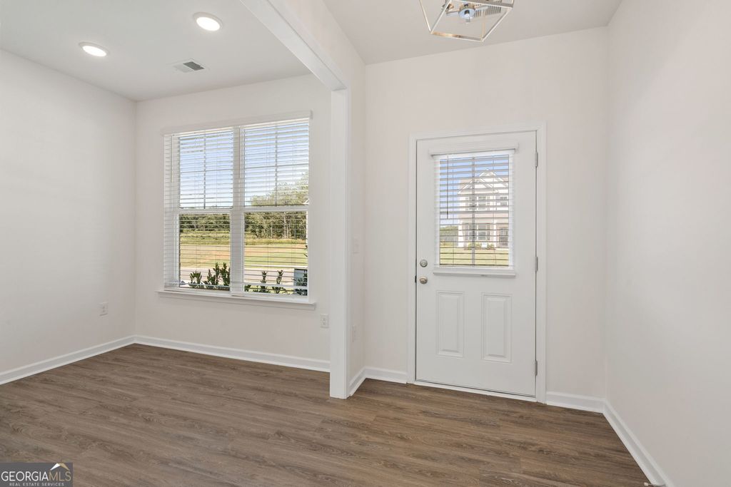 8135 Pine Ridge Road, Fairburn, GA 30213 — photo 2