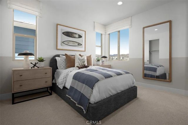 316 Pluto, Irvine, CA 92618