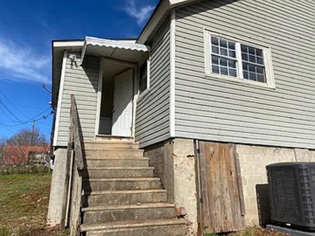 7 Spruce Street, Startex, SC 29377