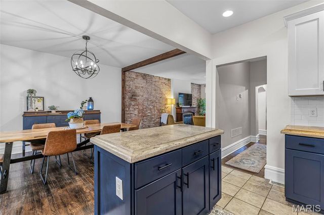 3417 Humphrey Street, St Louis, MO 63118