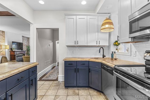 3417 Humphrey Street, St Louis, MO 63118
