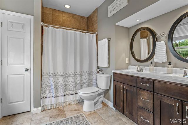 3417 Humphrey Street, St Louis, MO 63118