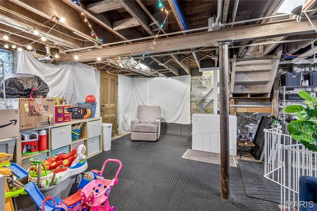 3417 Humphrey Street, St Louis, MO 63118