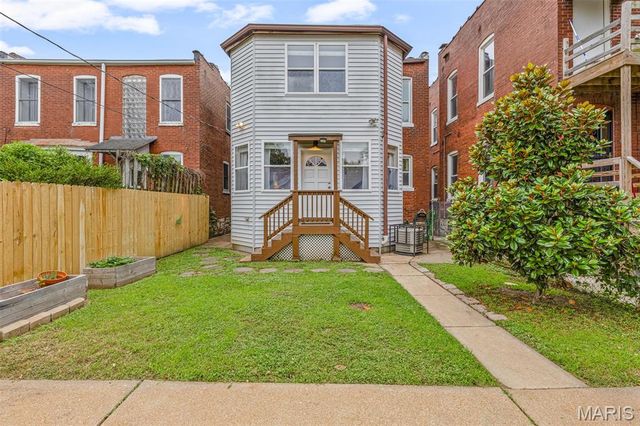 3417 Humphrey Street, St Louis, MO 63118