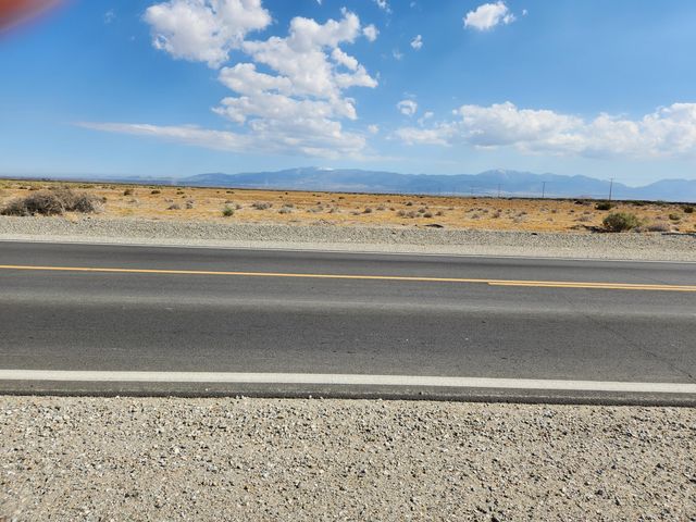 174 El Mirage Road, Adelanto, CA 92301