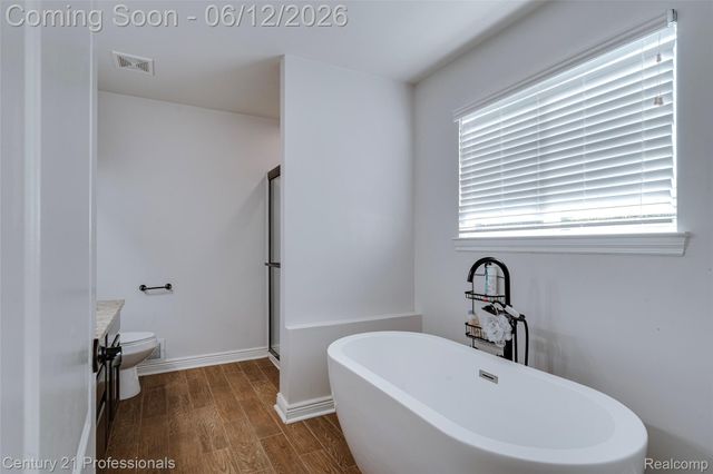 28323 Oakmonte Circle, Lyon Charter Township, MI 48165