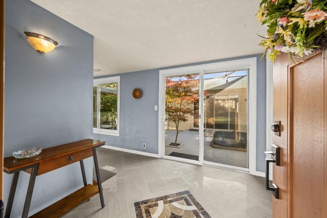 4393 Virgusell Cir, Carmichael, CA 95608