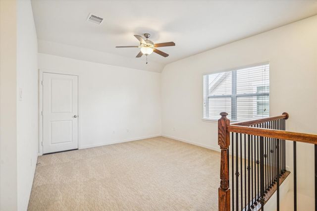 183 Kendrick Pines Boulevard, The Woodlands, TX 77389