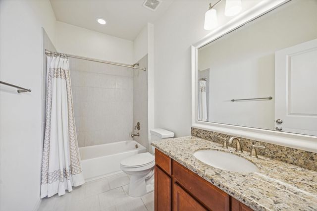 183 Kendrick Pines Boulevard, The Woodlands, TX 77389