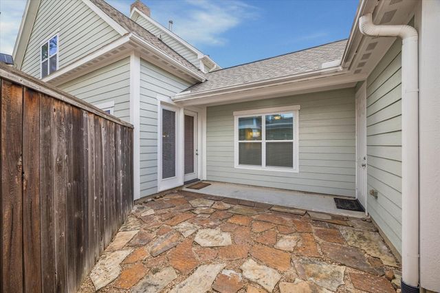 183 Kendrick Pines Boulevard, The Woodlands, TX 77389