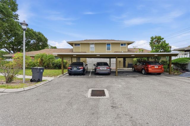 6902 EL CENTRO COURT, Tampa, FL 33634