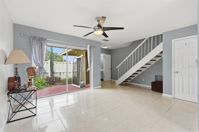 6902 EL CENTRO COURT, Tampa, FL 33634