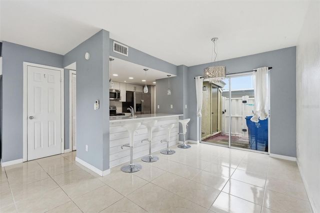 6902 EL CENTRO COURT, Tampa, FL 33634