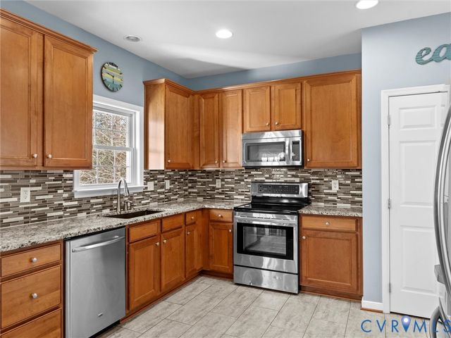 9400 Knightwood Ln, Chesterfield, VA 23832