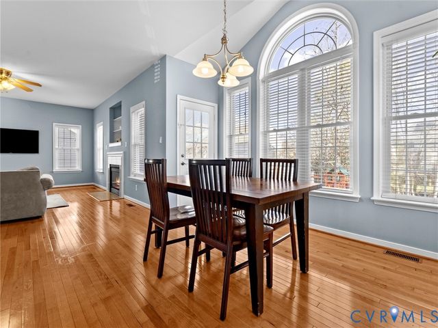 9400 Knightwood Ln, Chesterfield, VA 23832