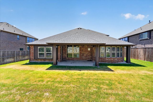 911 Birchwood Drive, Wylie, TX 75098