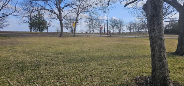 5300 Main Street, Chappell Hill, TX 77426