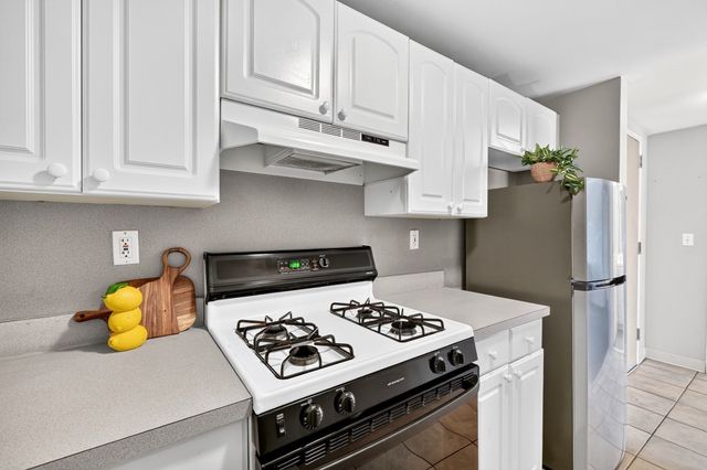 15 N Beacon St U316, Boston, MA 02134