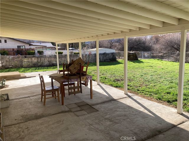 2613 Lucerne Way, Mountain Mesa, CA 93240