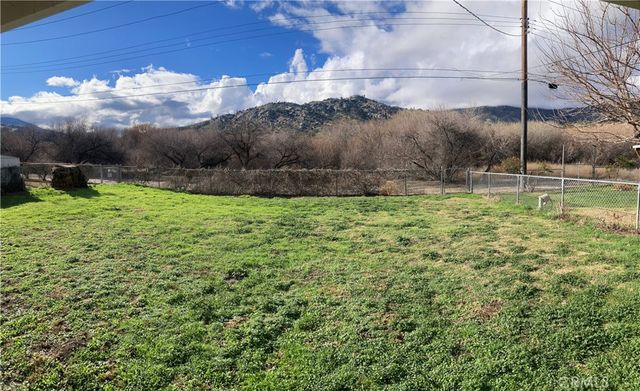 2613 Lucerne Way, Mountain Mesa, CA 93240