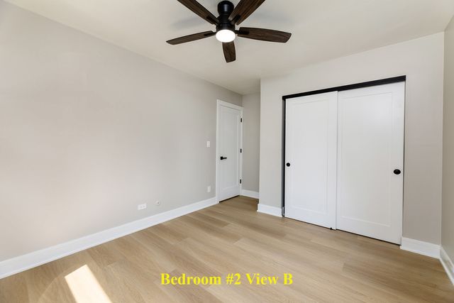 20 Maricopa Lane, Hoffman Estates, IL 60169