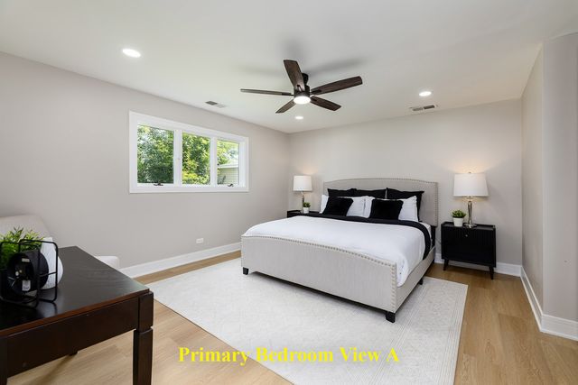 20 Maricopa Lane, Hoffman Estates, IL 60169