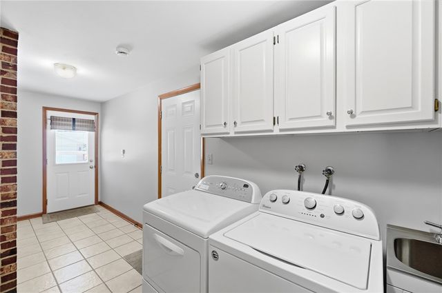 1475 Taitwood Road, Centerville, OH 45459
