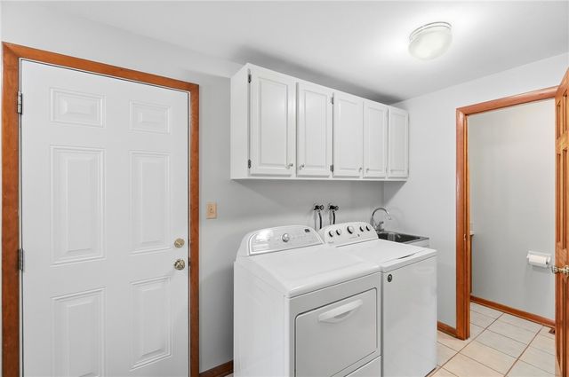1475 Taitwood Road, Centerville, OH 45459