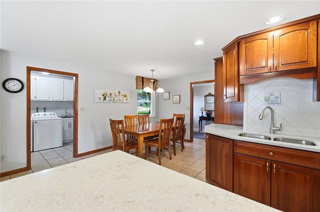 1475 Taitwood Road, Centerville, OH 45459