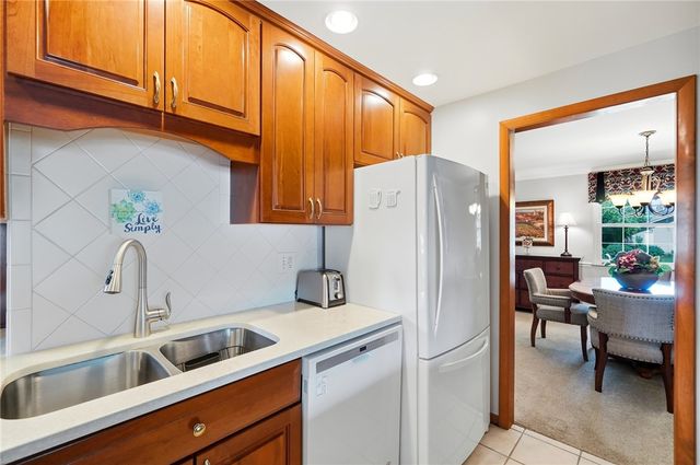 1475 Taitwood Road, Centerville, OH 45459