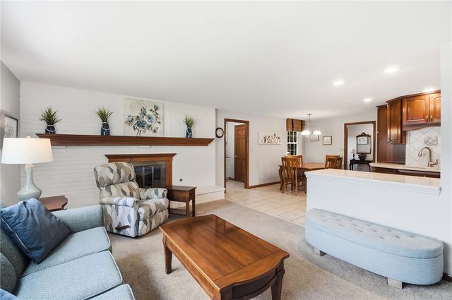 1475 Taitwood Road, Centerville, OH 45459