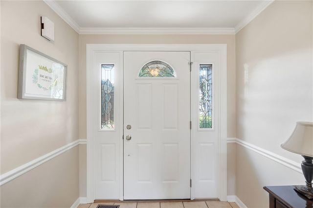 1475 Taitwood Road, Centerville, OH 45459