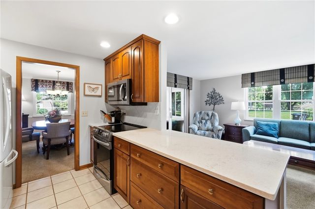 1475 Taitwood Road, Centerville, OH 45459