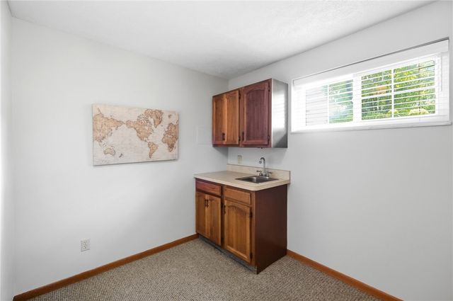 1475 Taitwood Road, Centerville, OH 45459