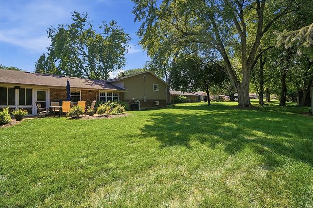 1475 Taitwood Road, Centerville, OH 45459